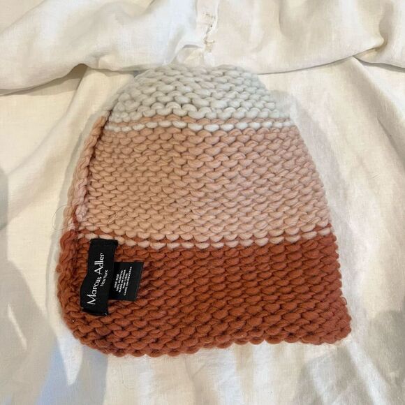 Marcus Adler Chunky Knit Colorblock Rustic/Blush Pink Beanie Hat w Pom - Picture 7 of 8